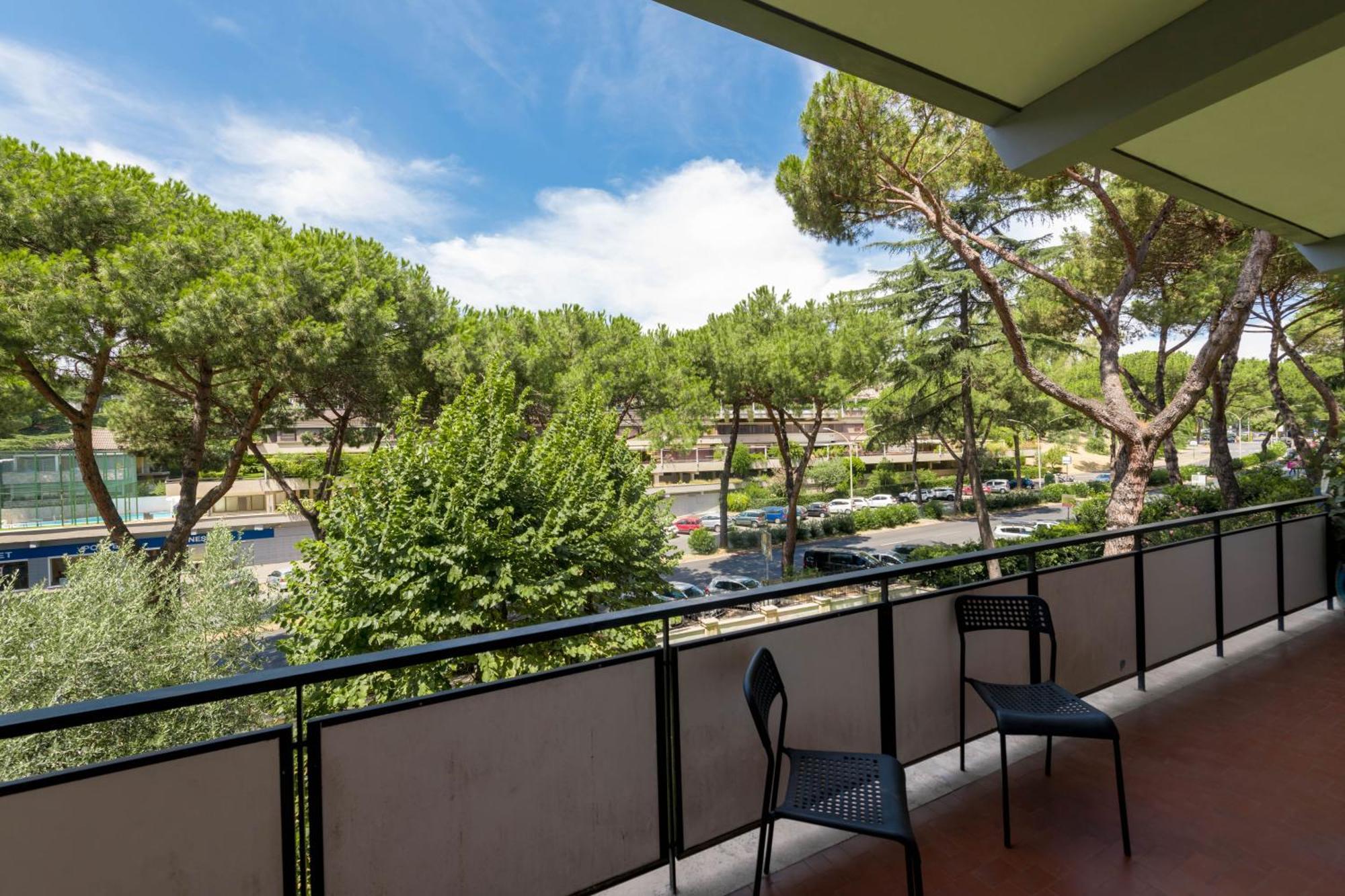 Spazioso Appartamento Vicino Eur Рим Экстерьер фото